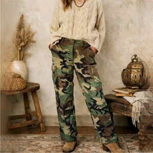 Unisex Vintage Military 1980’s Camouflage BDUs Cargo Army Utility Pants
